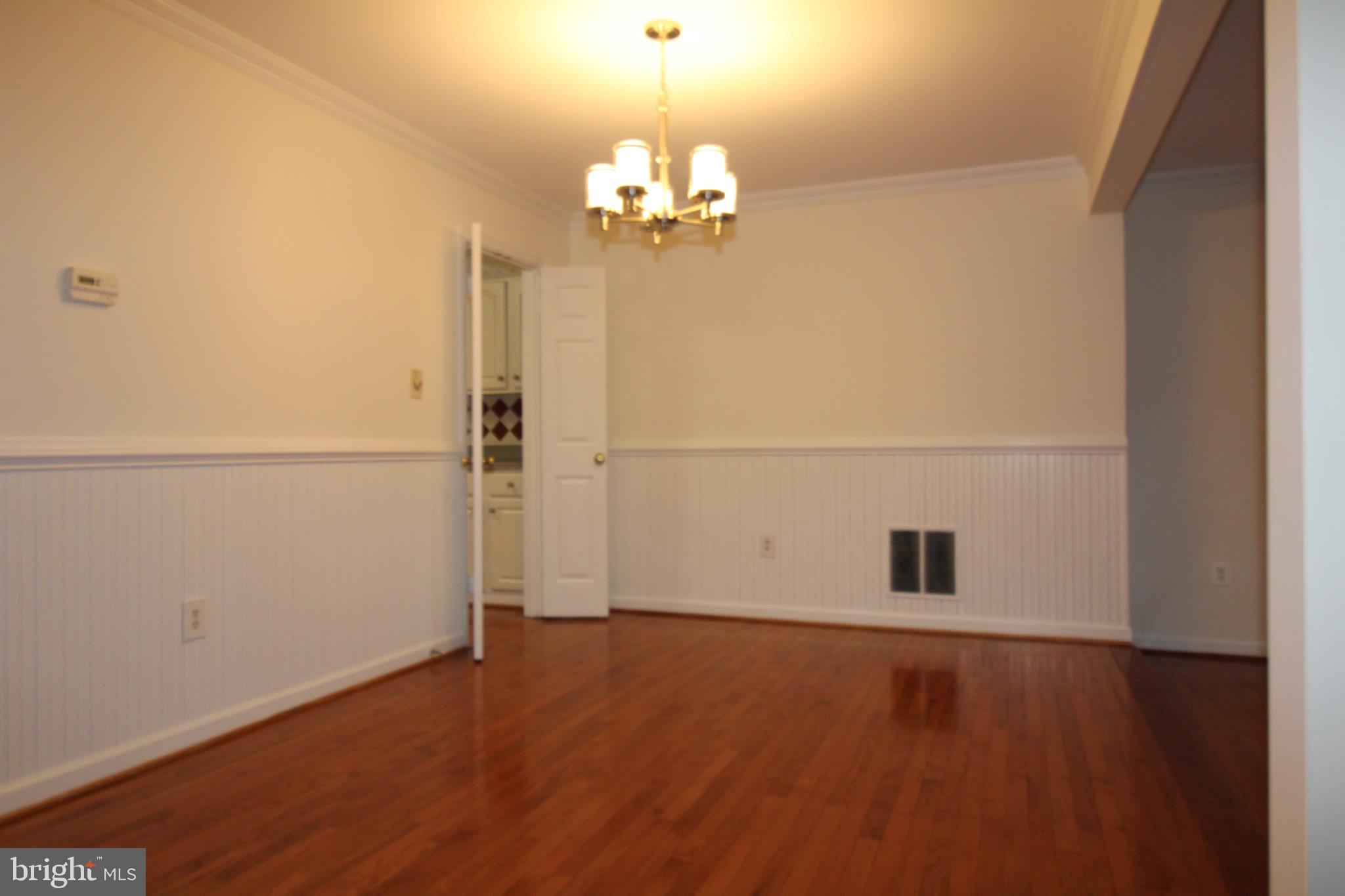 OLD GEORGETOWN VILLAGE - Residential Lease