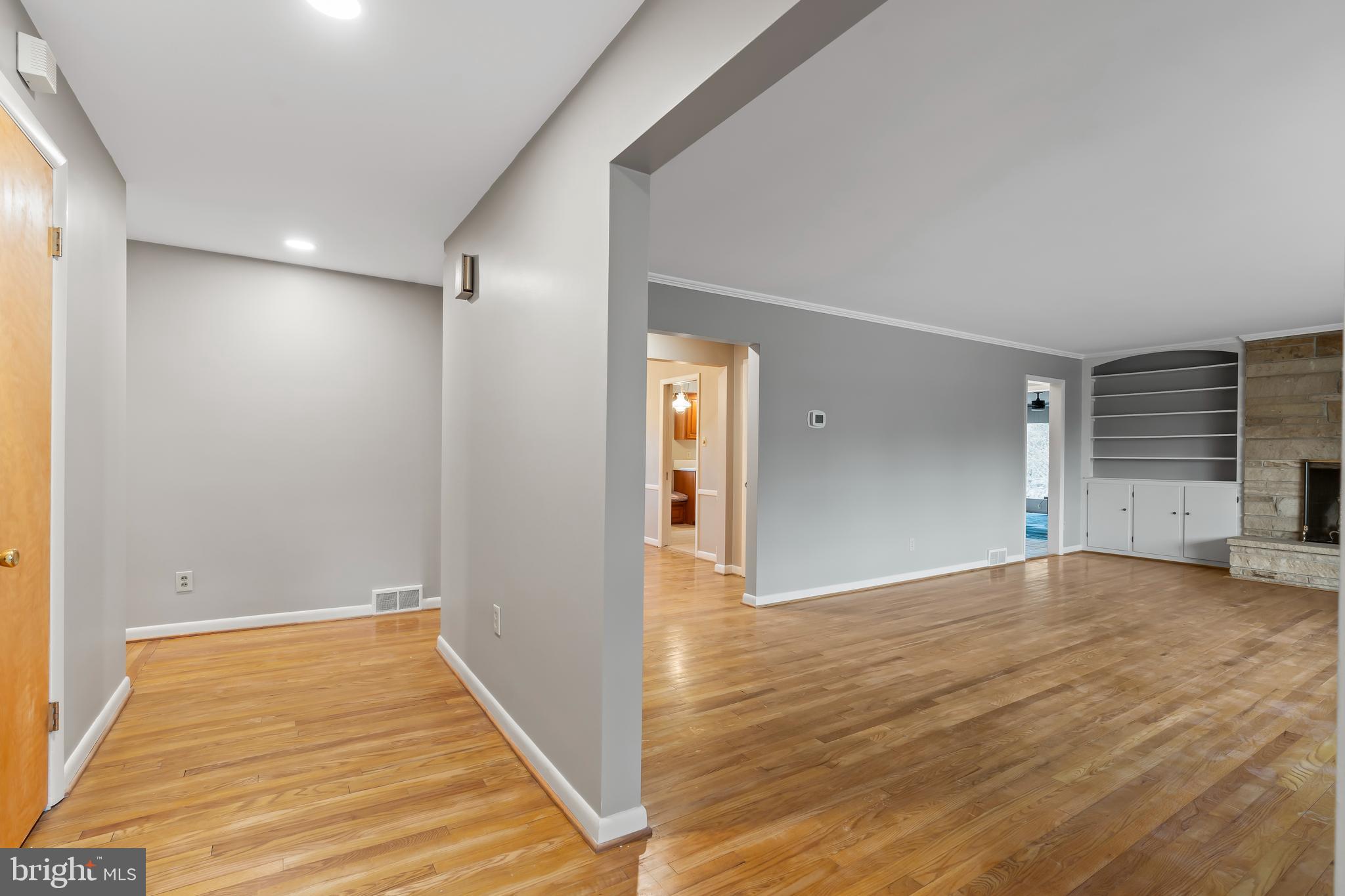 FOUNTAIN HEAD - Residential Lease