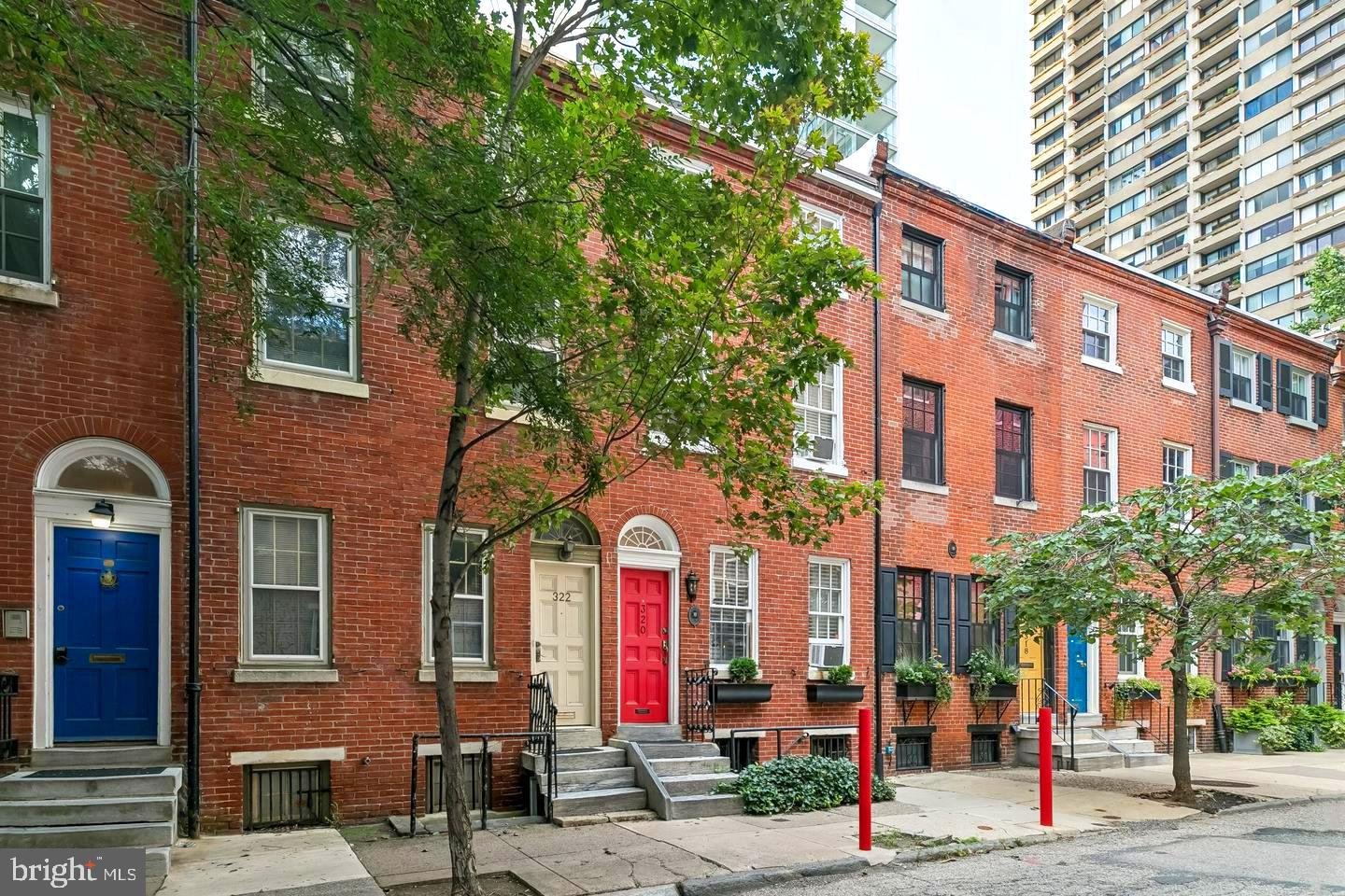320 S JUNIPER STREET 3