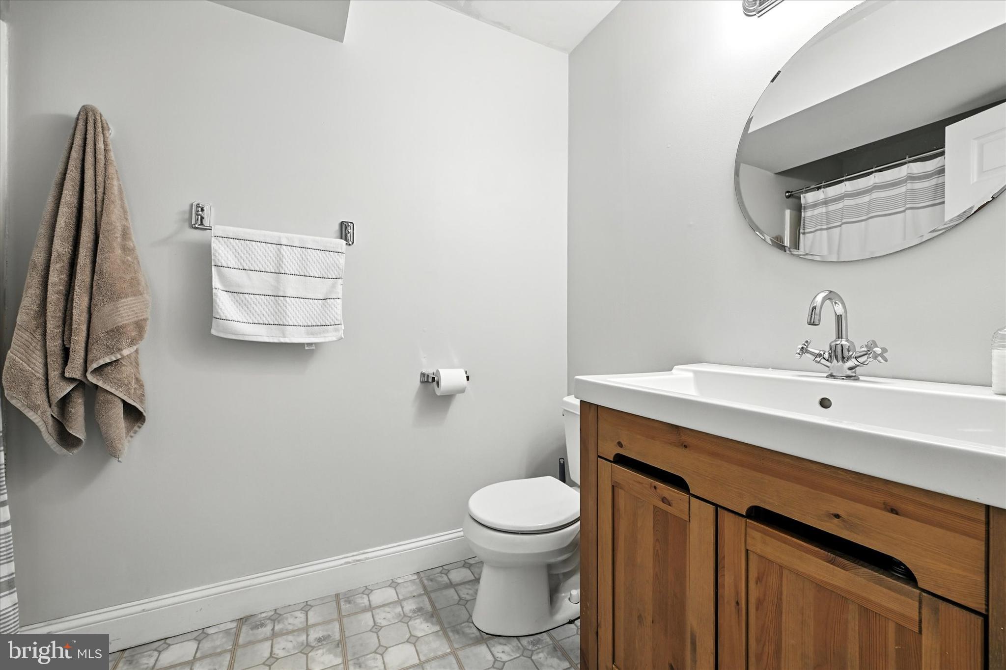 HICKORY OVERLOOK - Residential