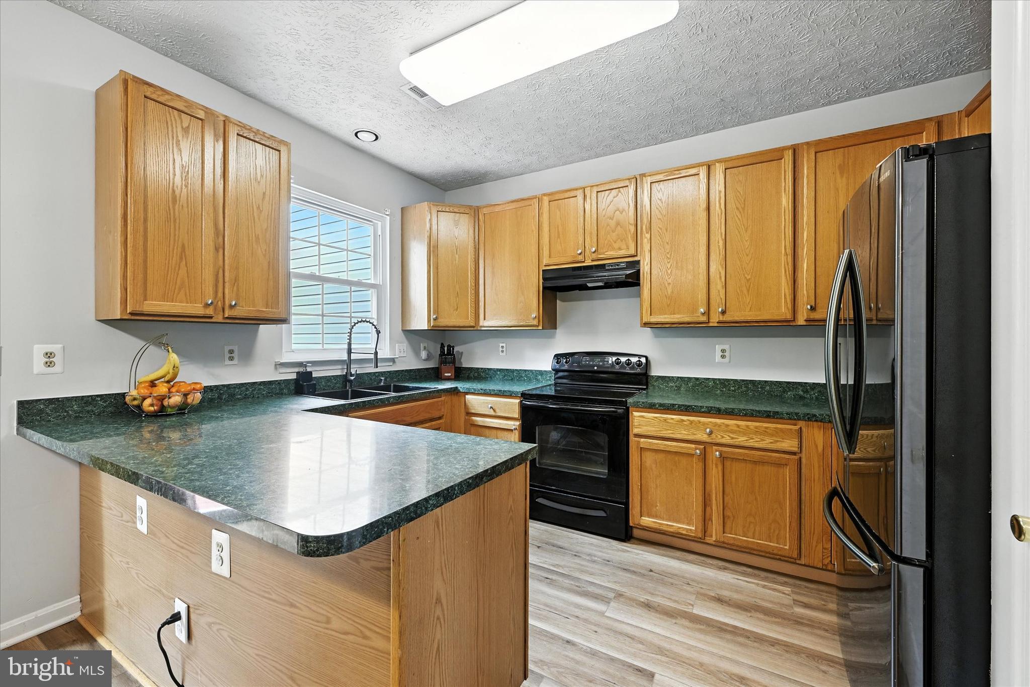 HICKORY OVERLOOK - Residential