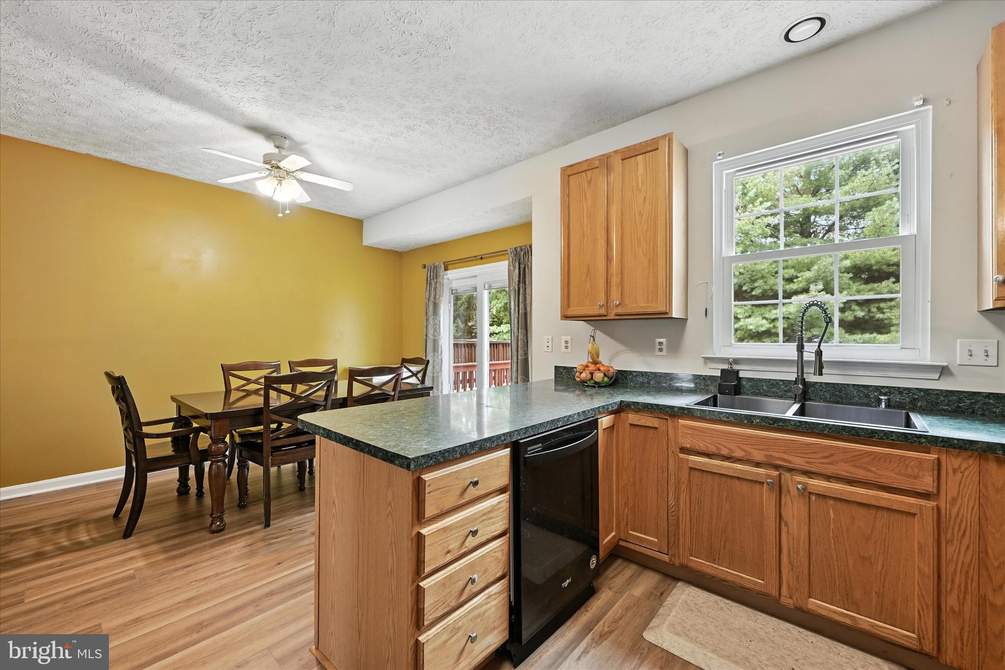 HICKORY OVERLOOK - Residential
