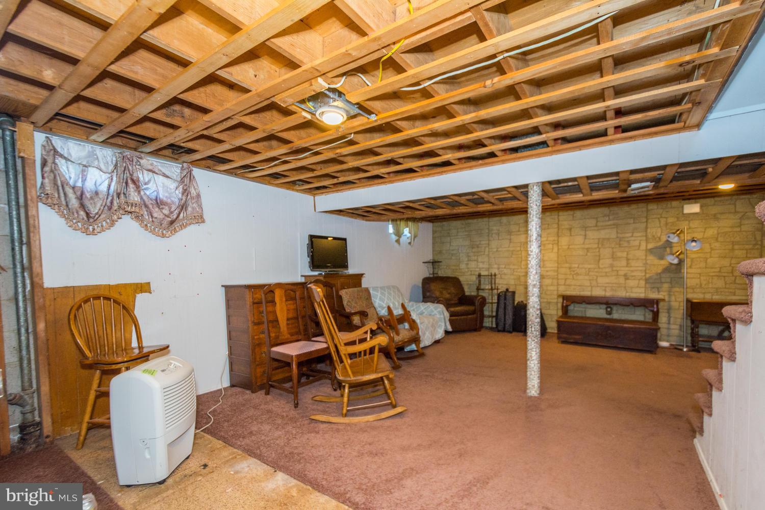 WOODLAWN HEIGHTS - Residential