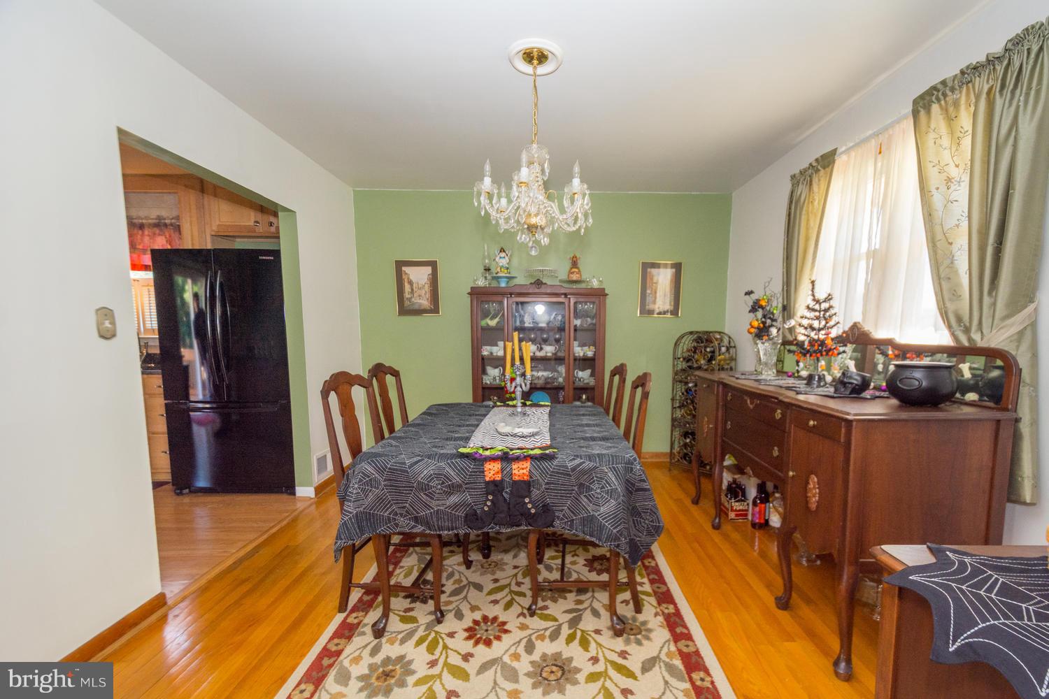 WOODLAWN HEIGHTS - Residential