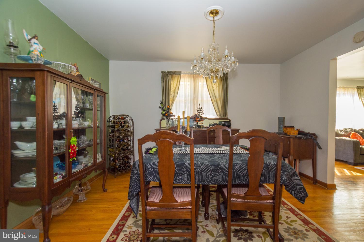 WOODLAWN HEIGHTS - Residential