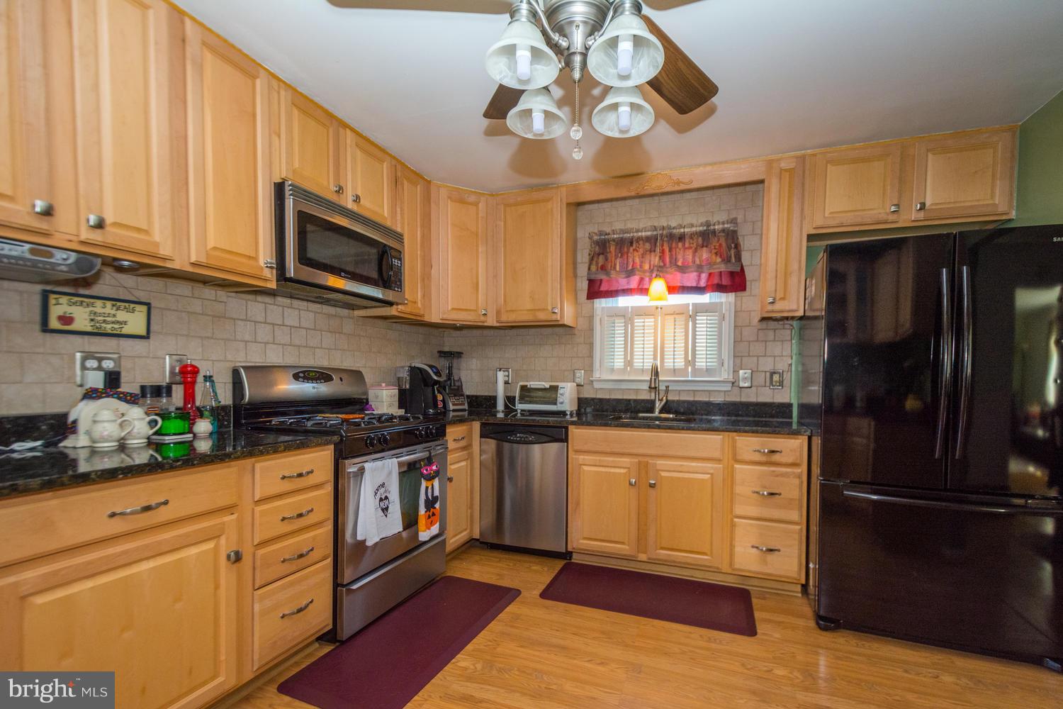 WOODLAWN HEIGHTS - Residential