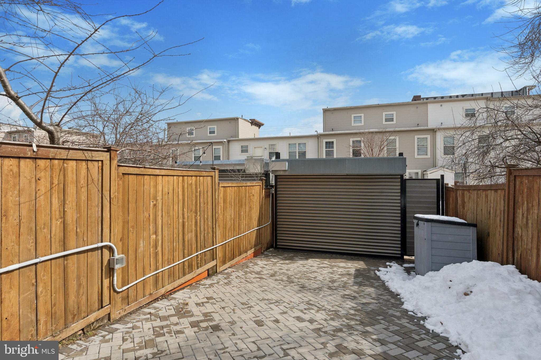 HAWTHORNE - Residential