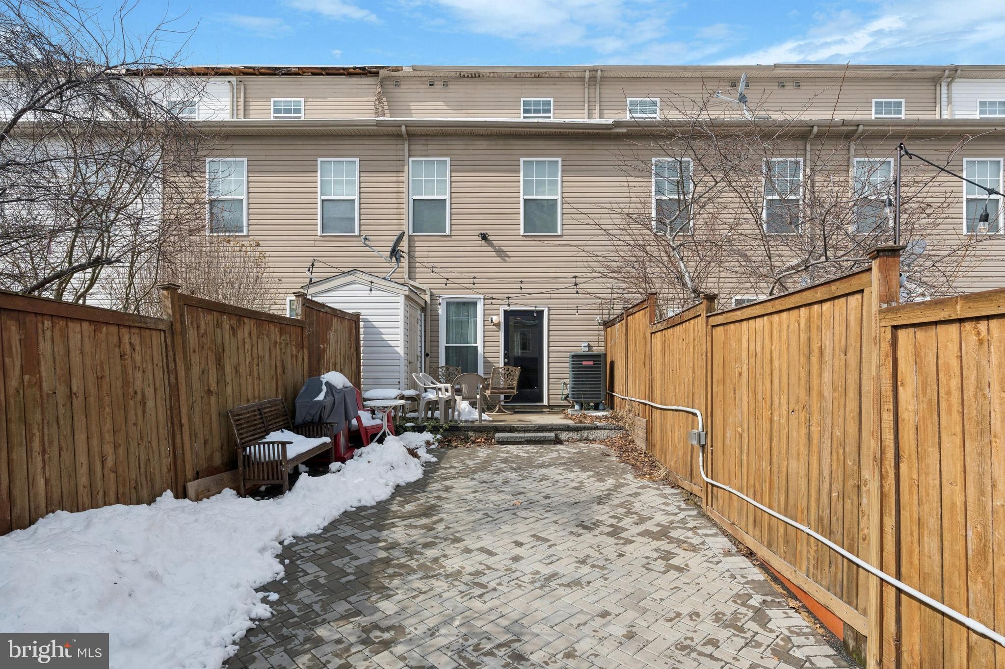 HAWTHORNE - Residential