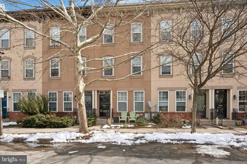 759 S JUNIPER STREET PHILADELPHIA PA 19147