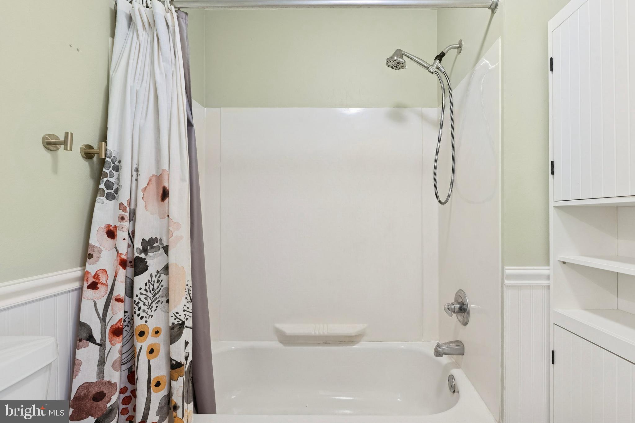 HAWTHORNE - Residential