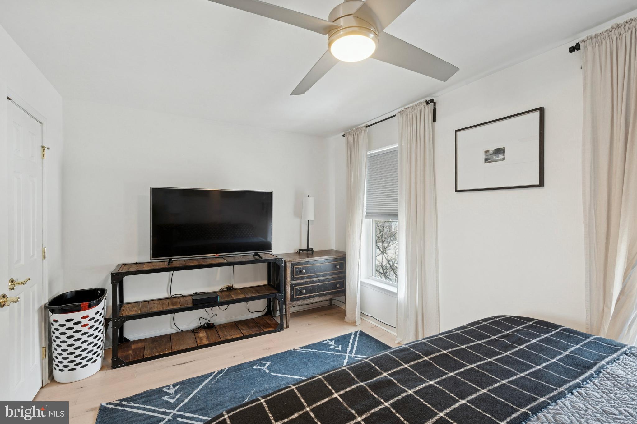 HAWTHORNE - Residential