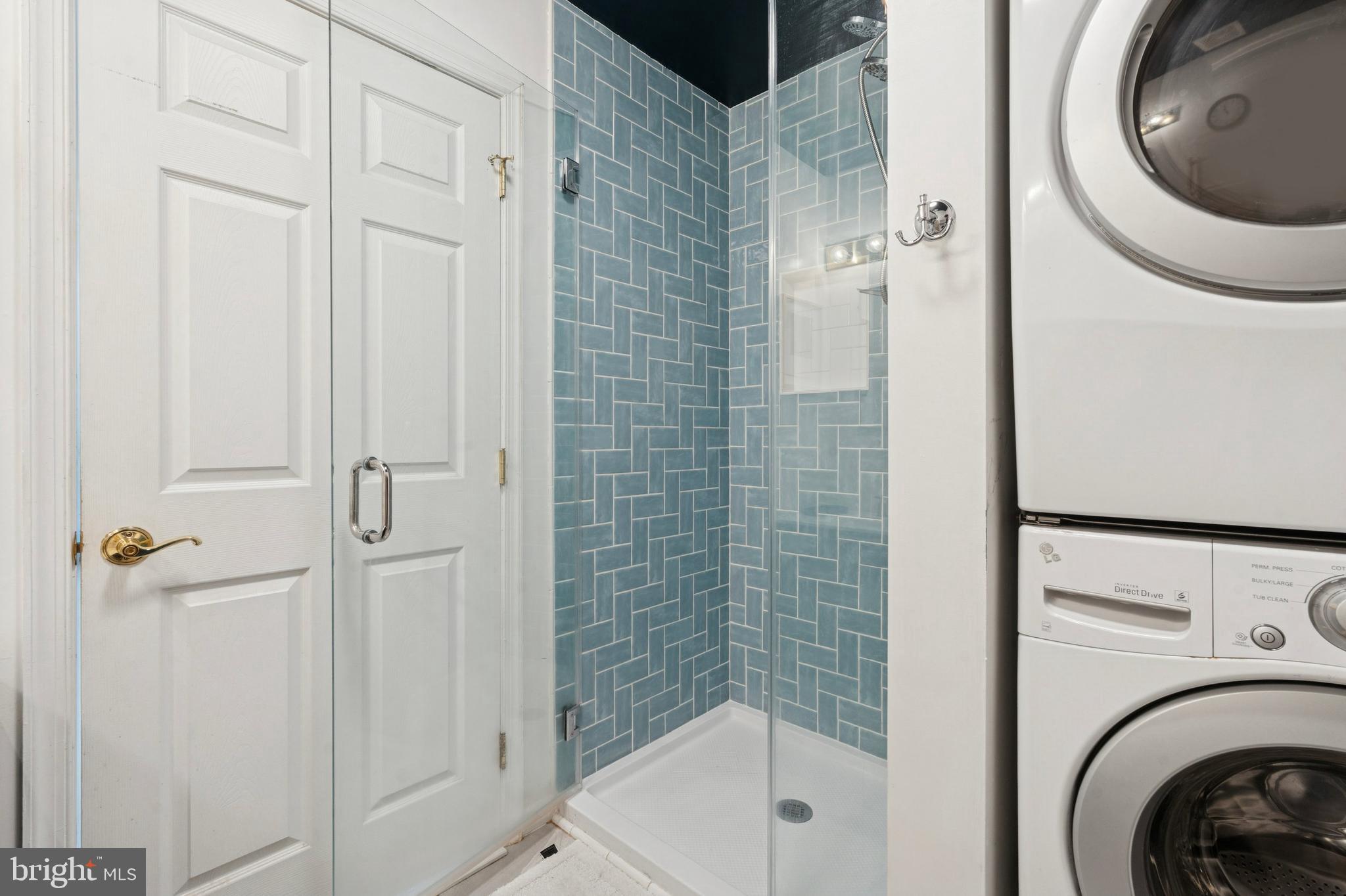 HAWTHORNE - Residential