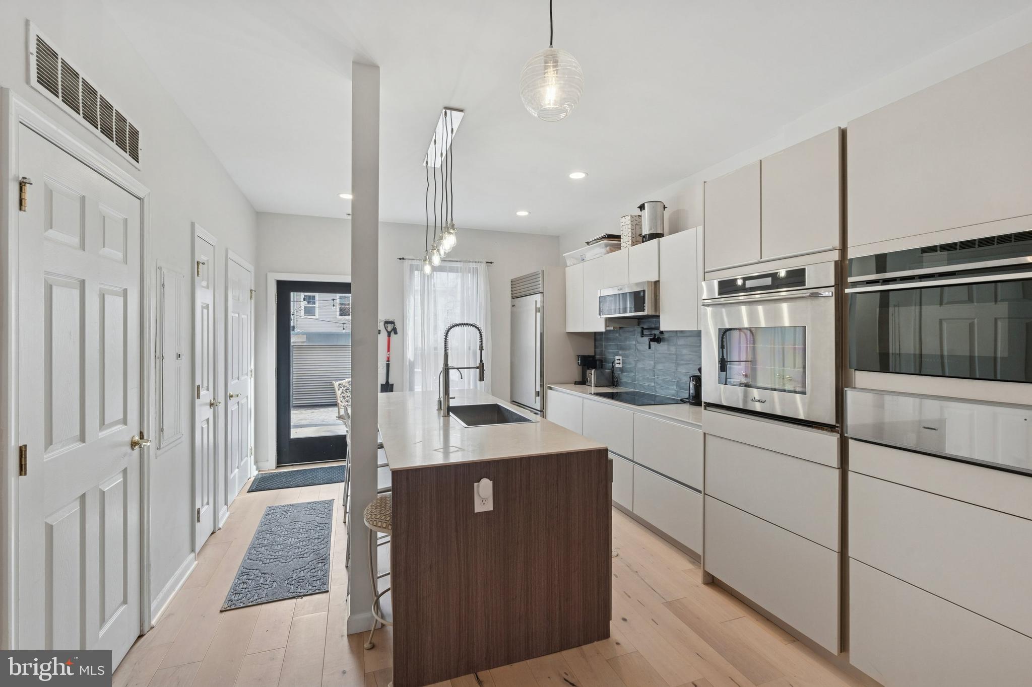 HAWTHORNE - Residential