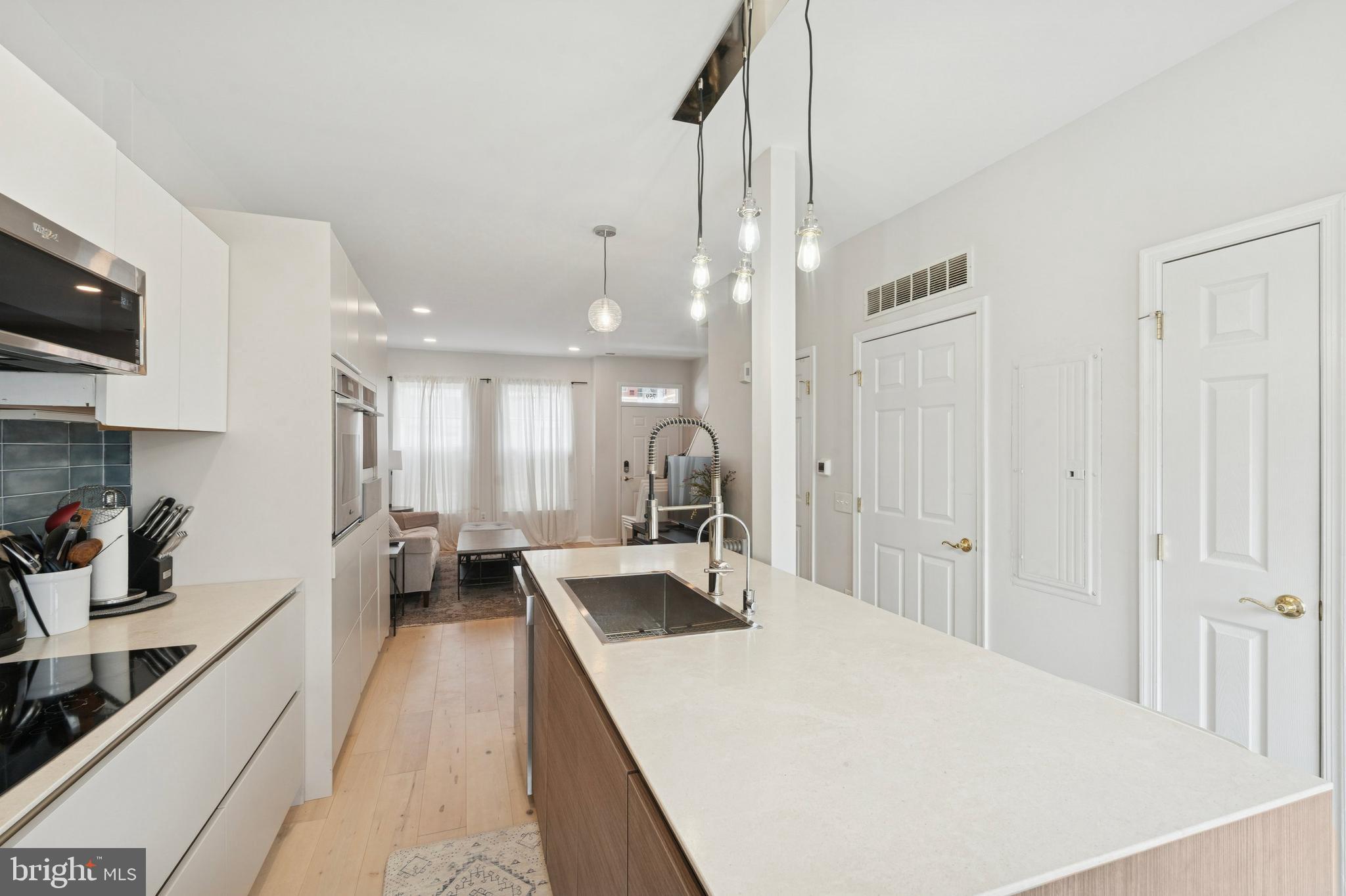 HAWTHORNE - Residential