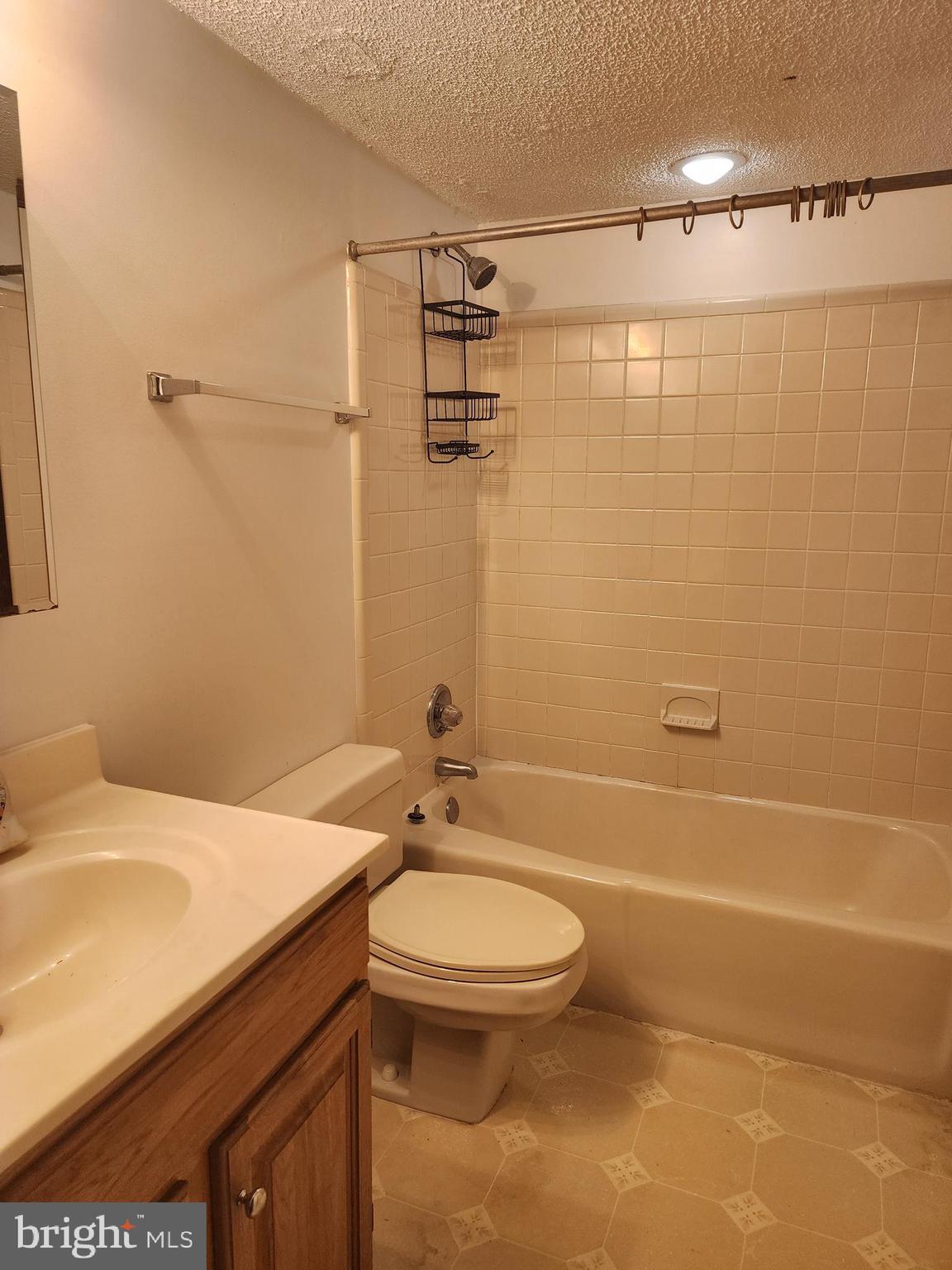 ORCHID PARK OF WILDEWOOD - Residential Lease