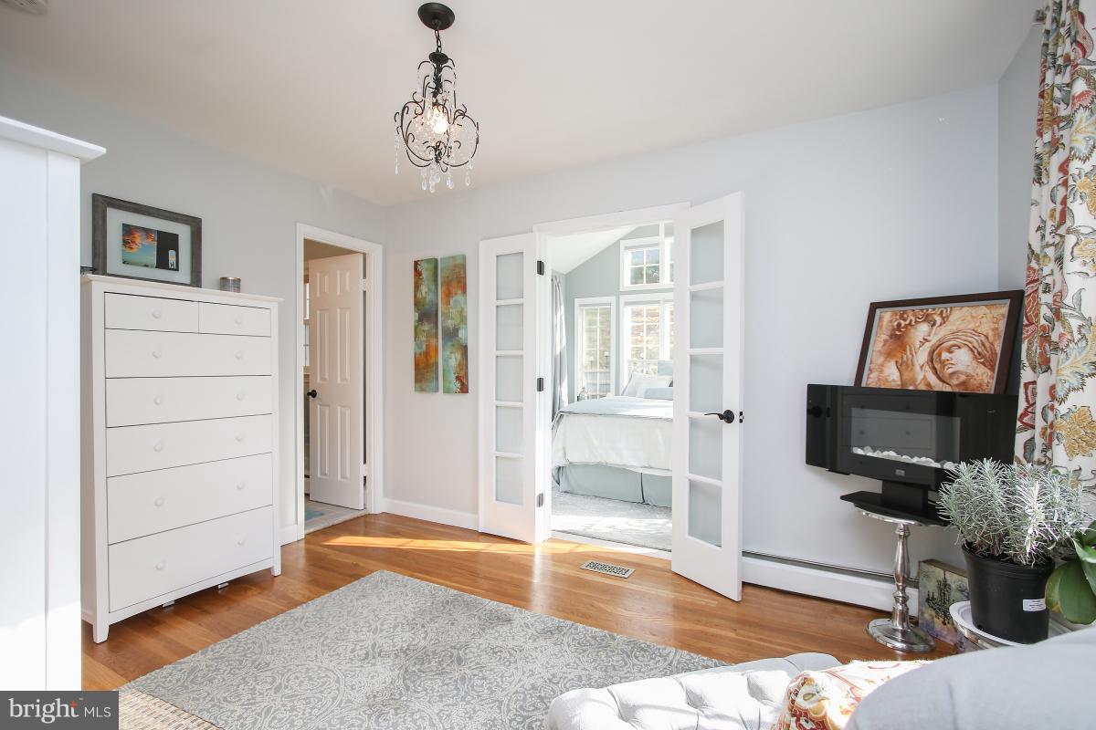 HUNGERFORD - Residential Lease