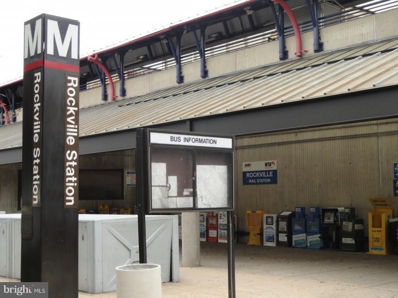 HUNGERFORD - Residential Lease