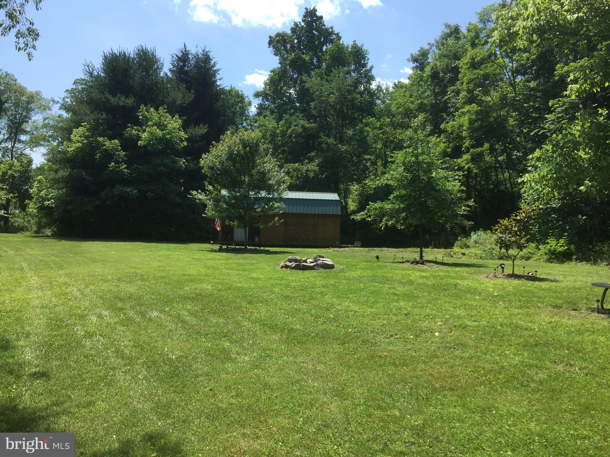 POTOMAC FOREST ESTATES - Land