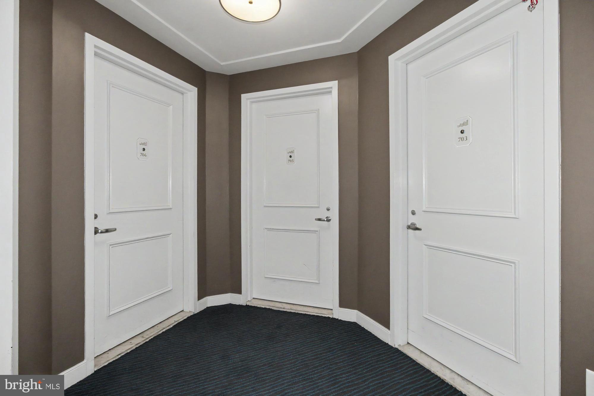 100 HARBORVIEW DRIVE 705