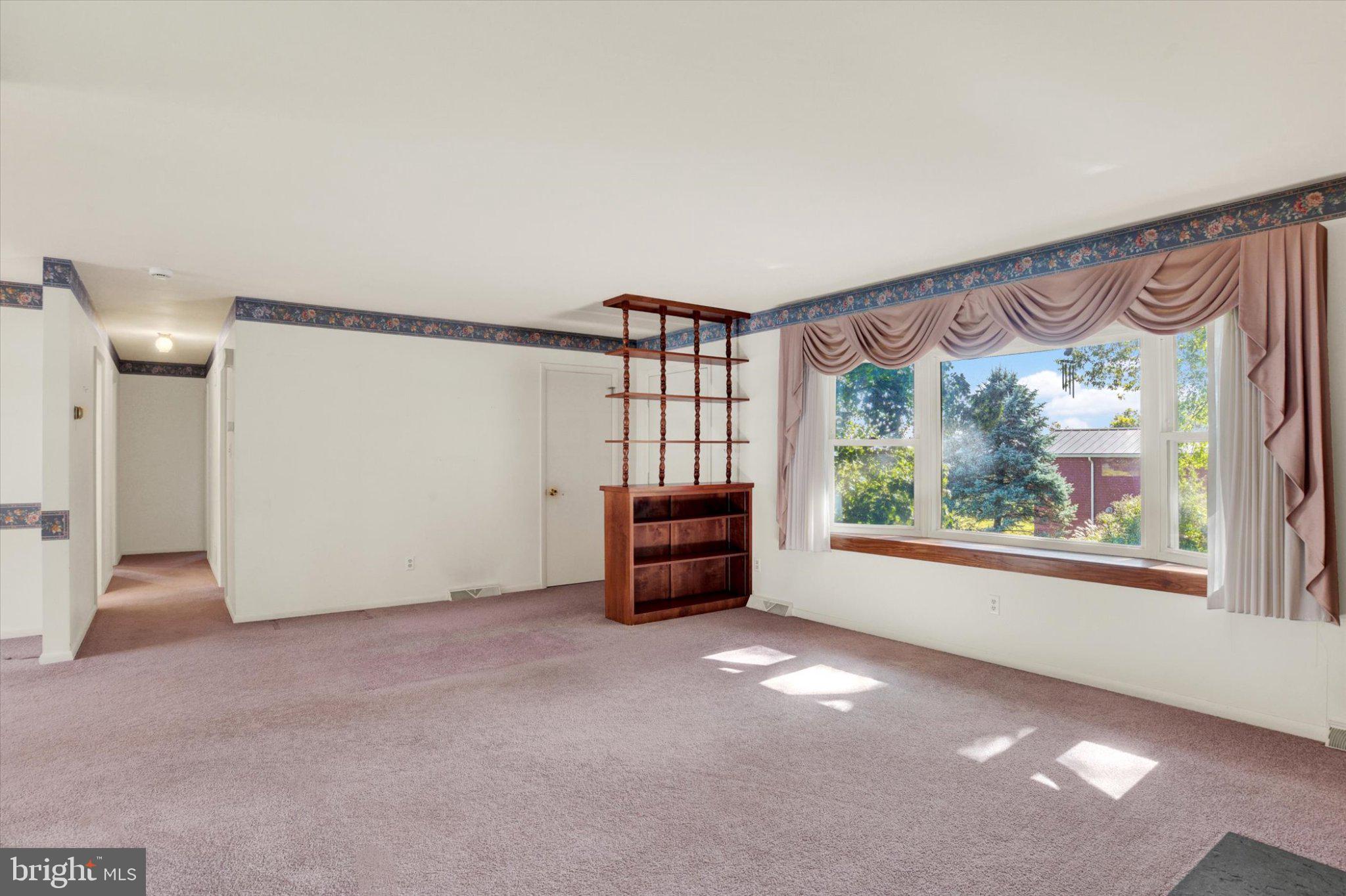 1250 RIDGE ROAD