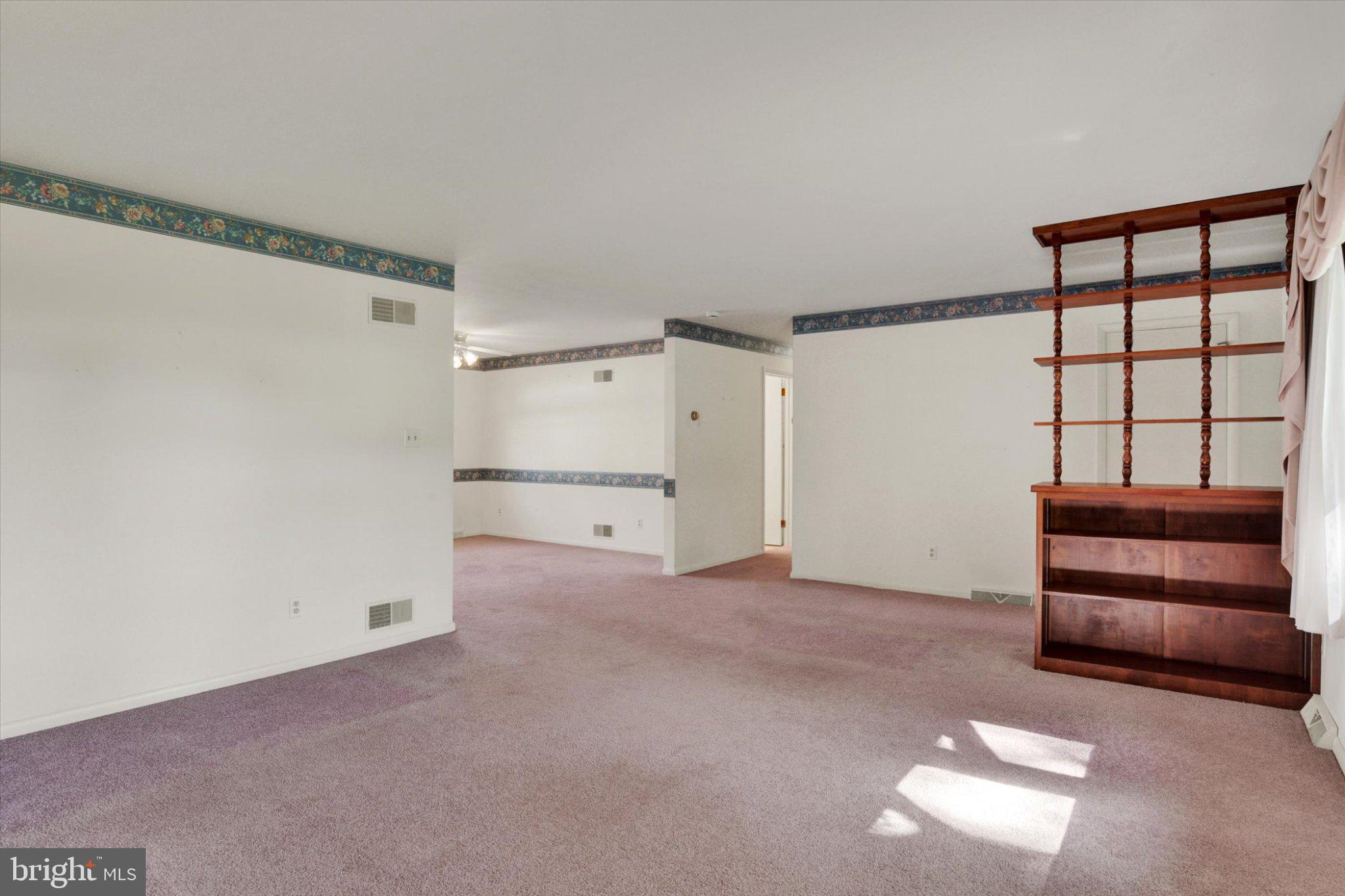 1250 RIDGE ROAD