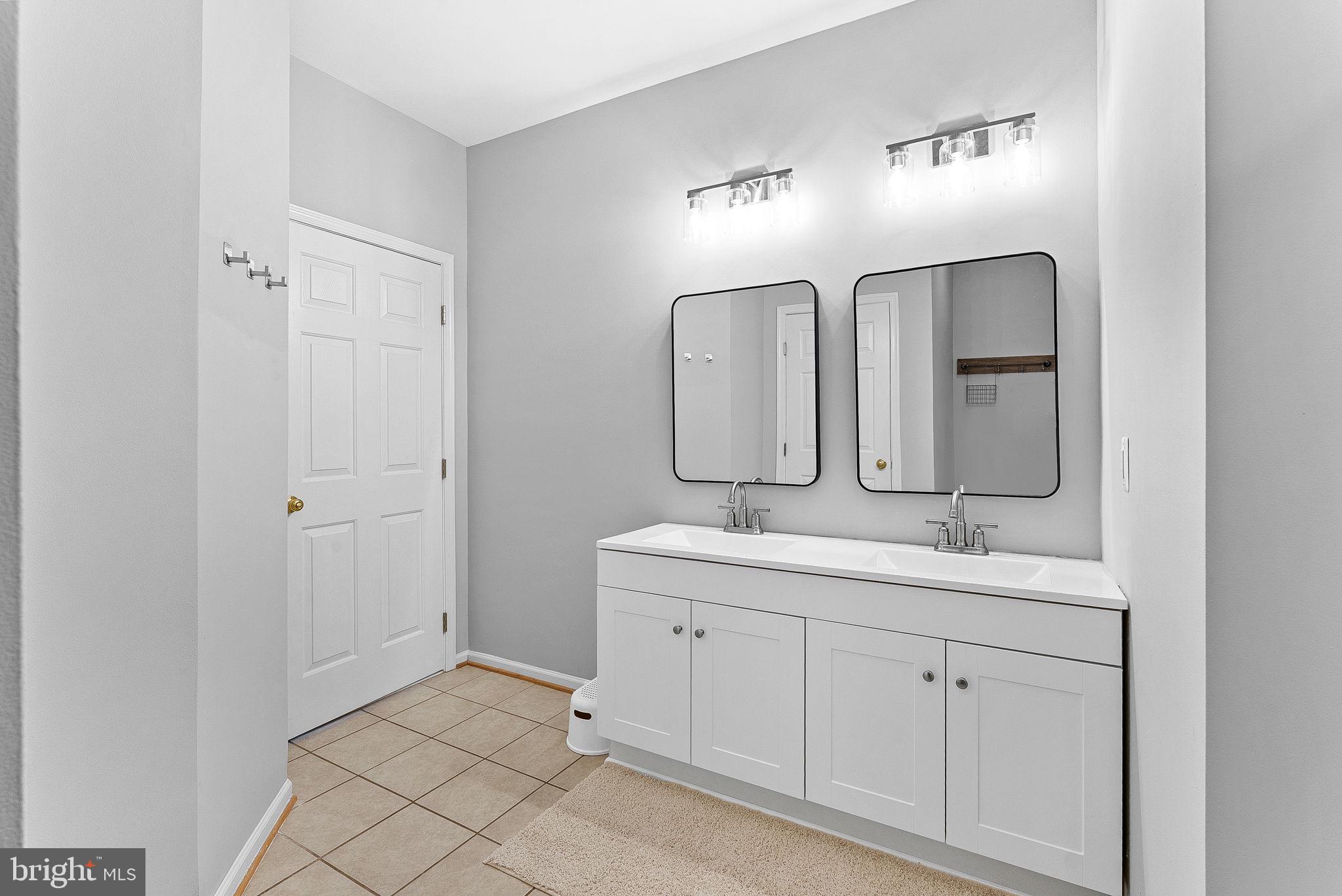 CONDOMINIUMS AT KIRKPATR - Residential