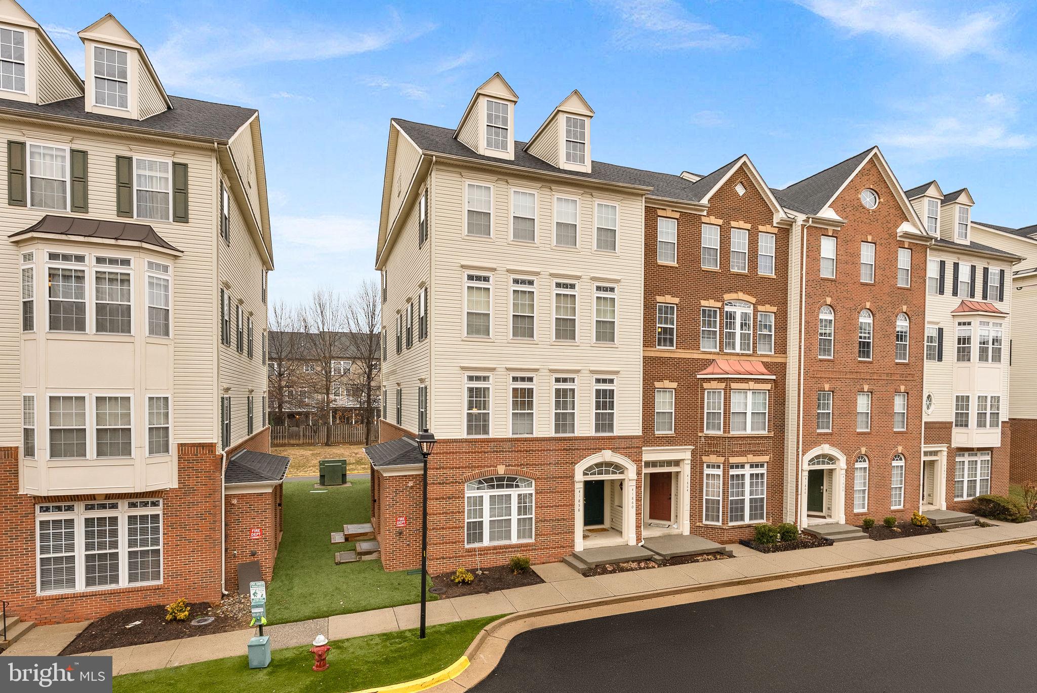 CONDOMINIUMS AT KIRKPATR - Residential