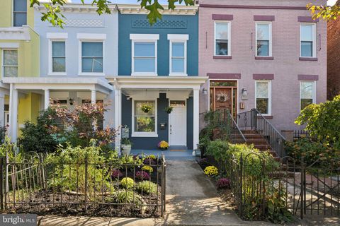 925 5TH STREET NE WASHINGTON DC 20002