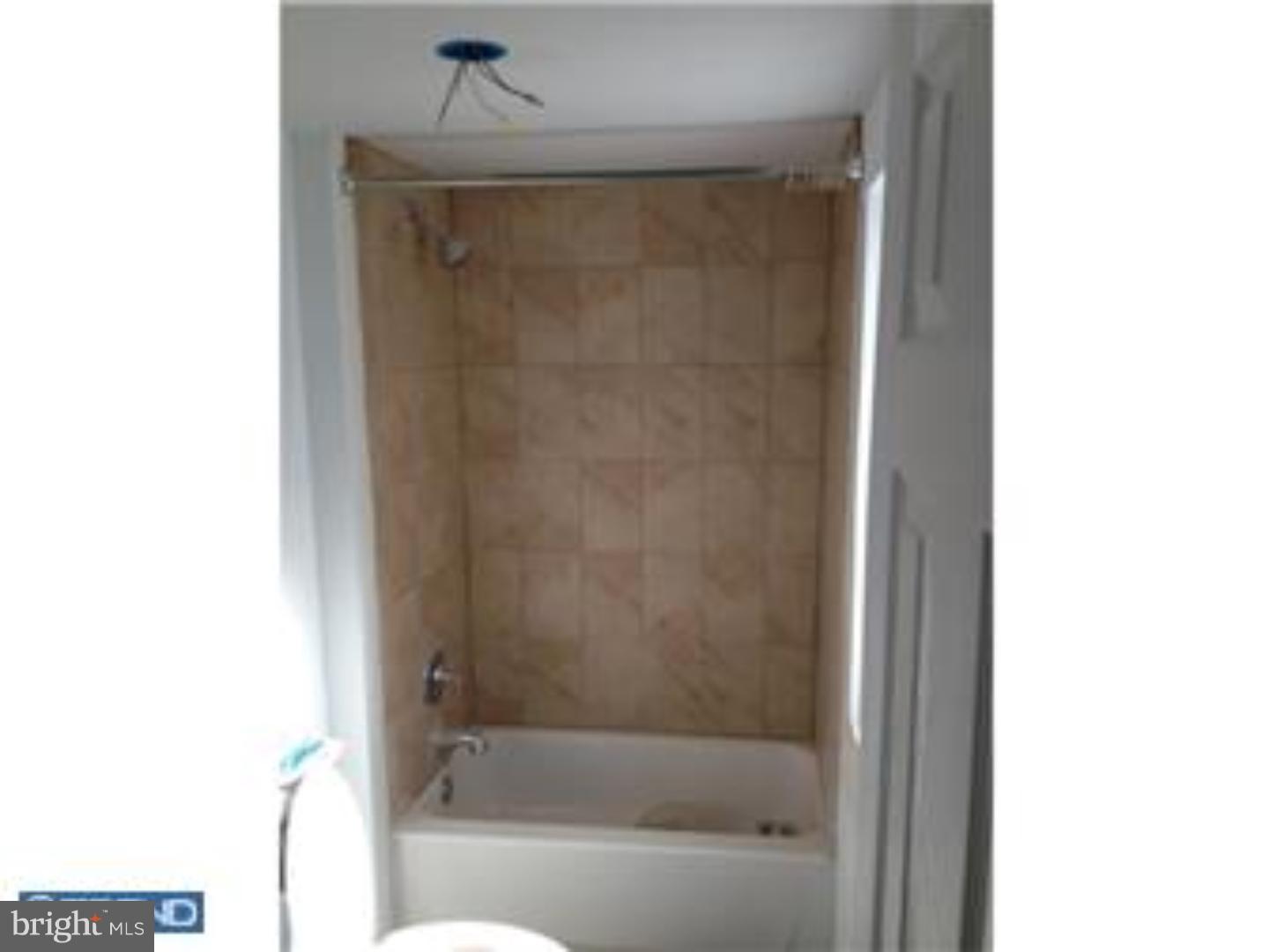 FISHTOWN - Residential Lease
