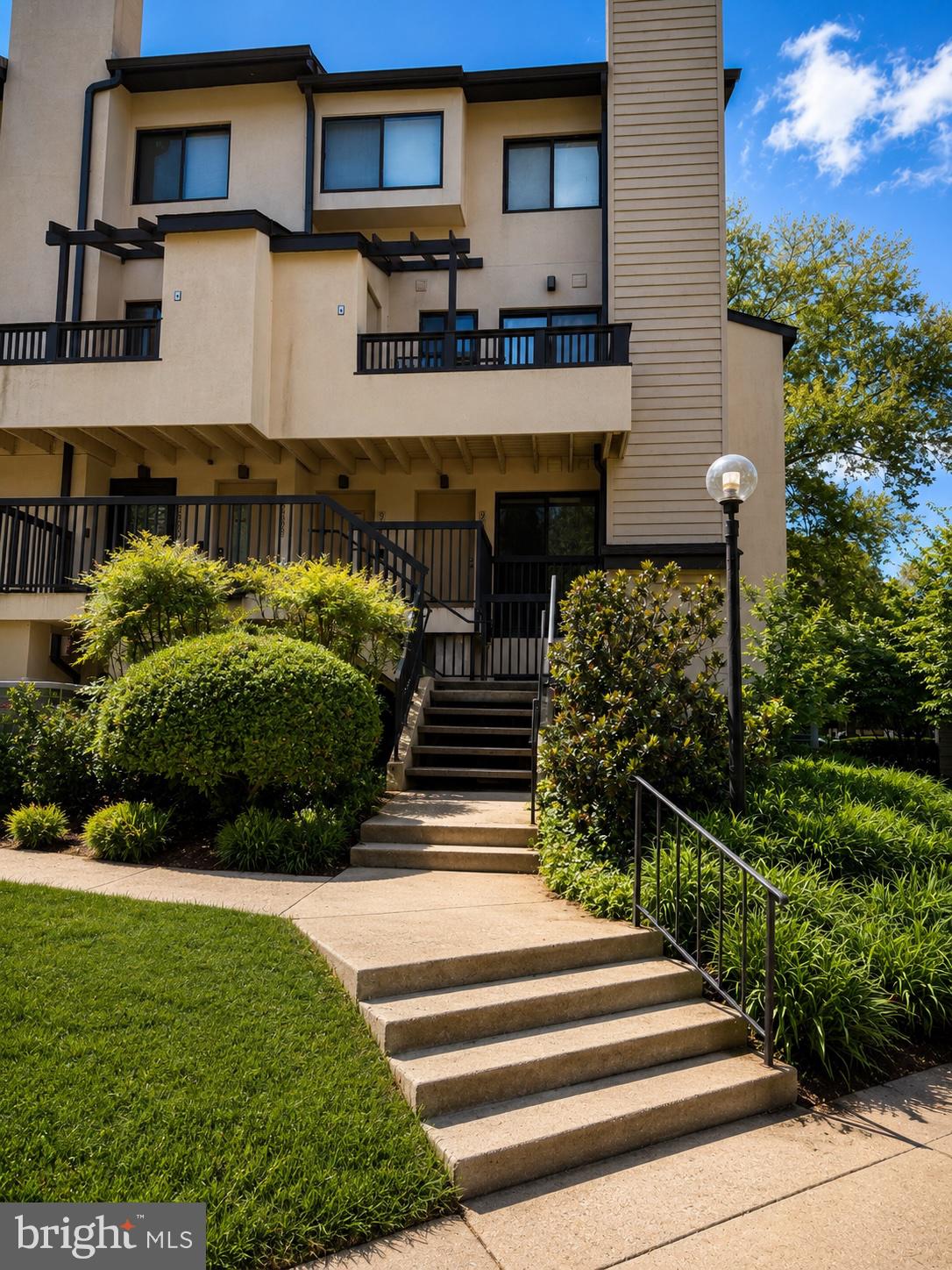 Photo 1 of 25 — 9836 HELLINGLY PLACE 106, MONTGOMERY VILLAGE, MD 20886