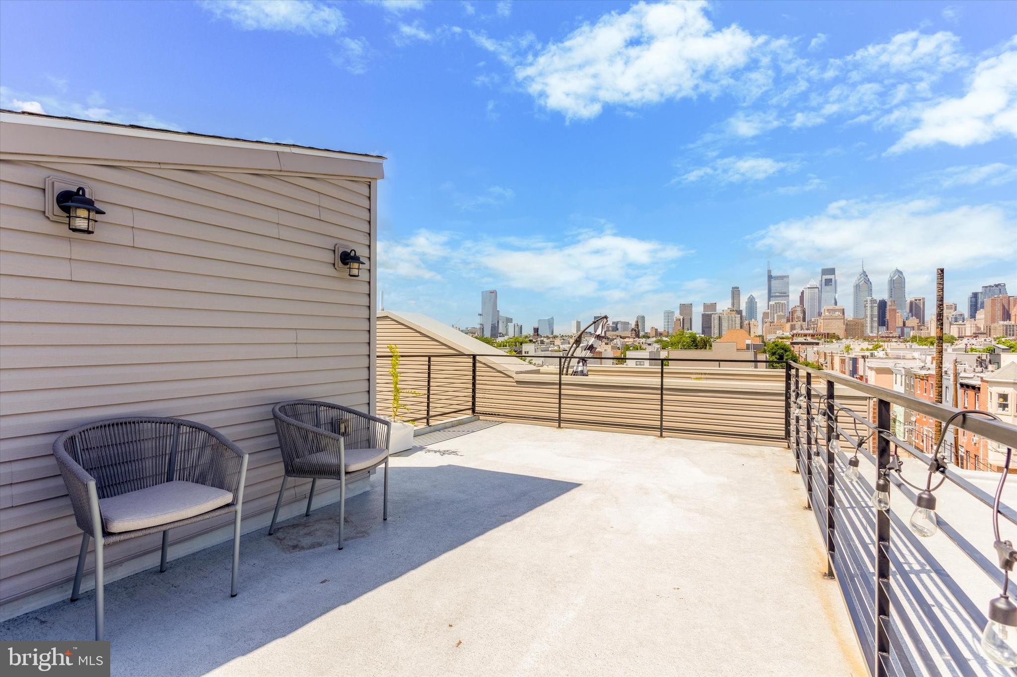 POINT BREEZE - Residential