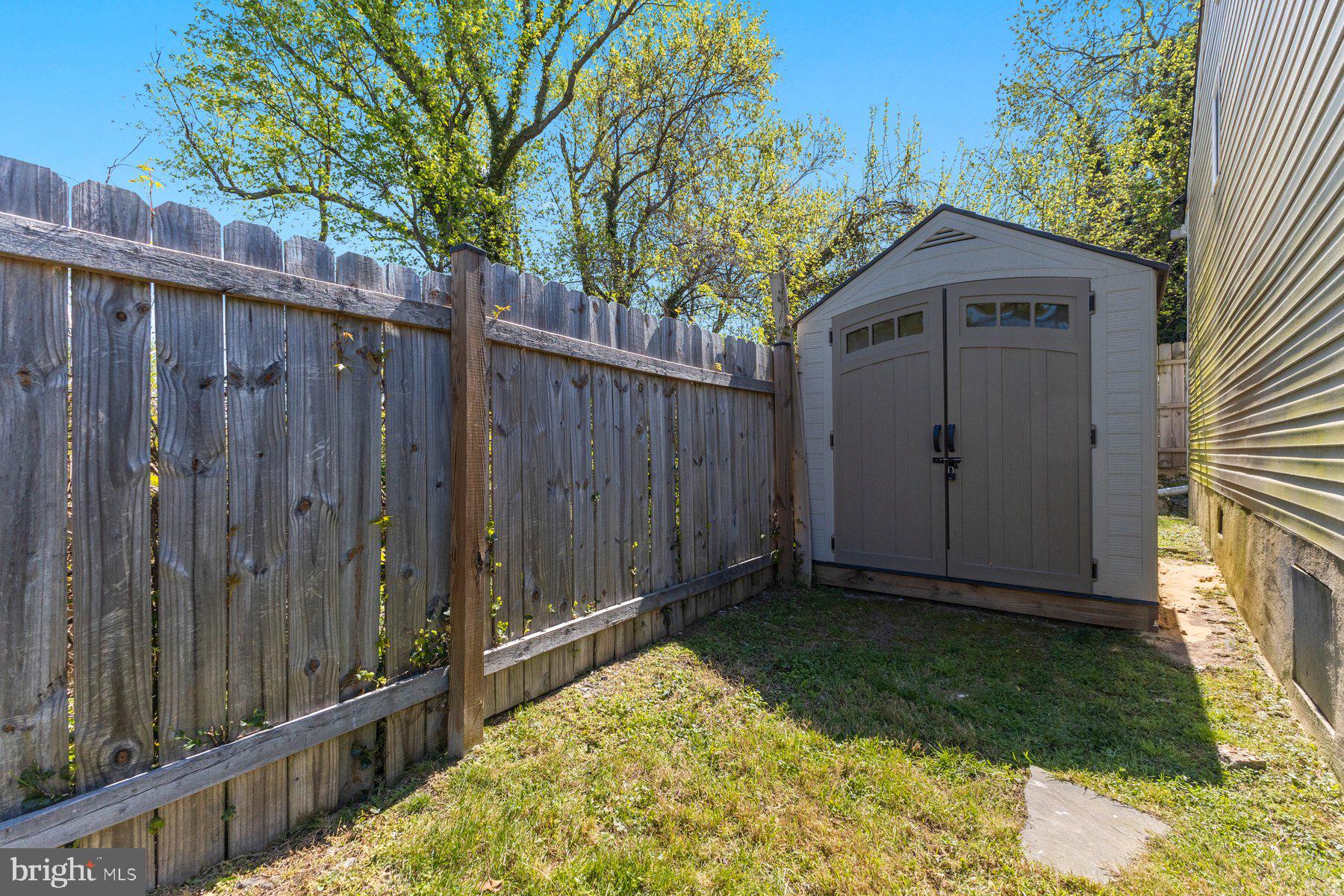 CAPITOL HEIGHTS - Residential