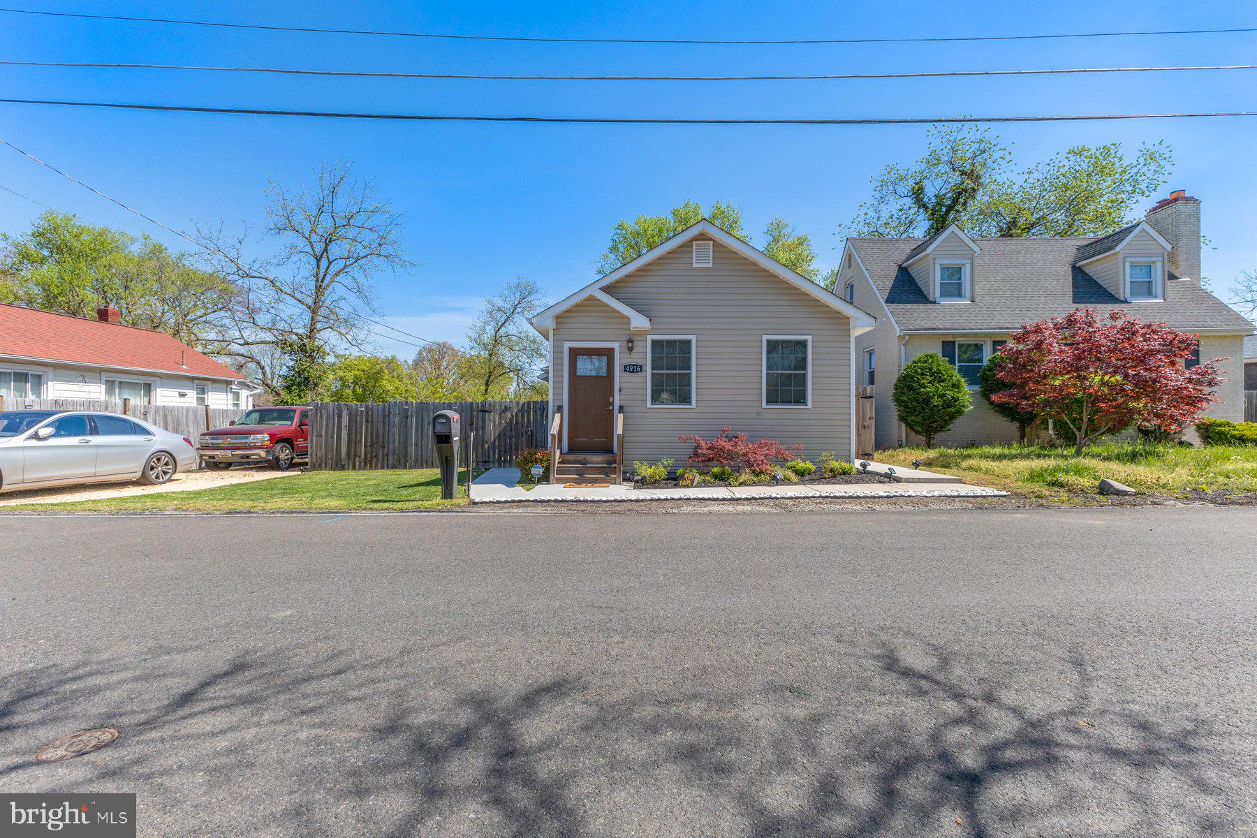 CAPITOL HEIGHTS - Residential