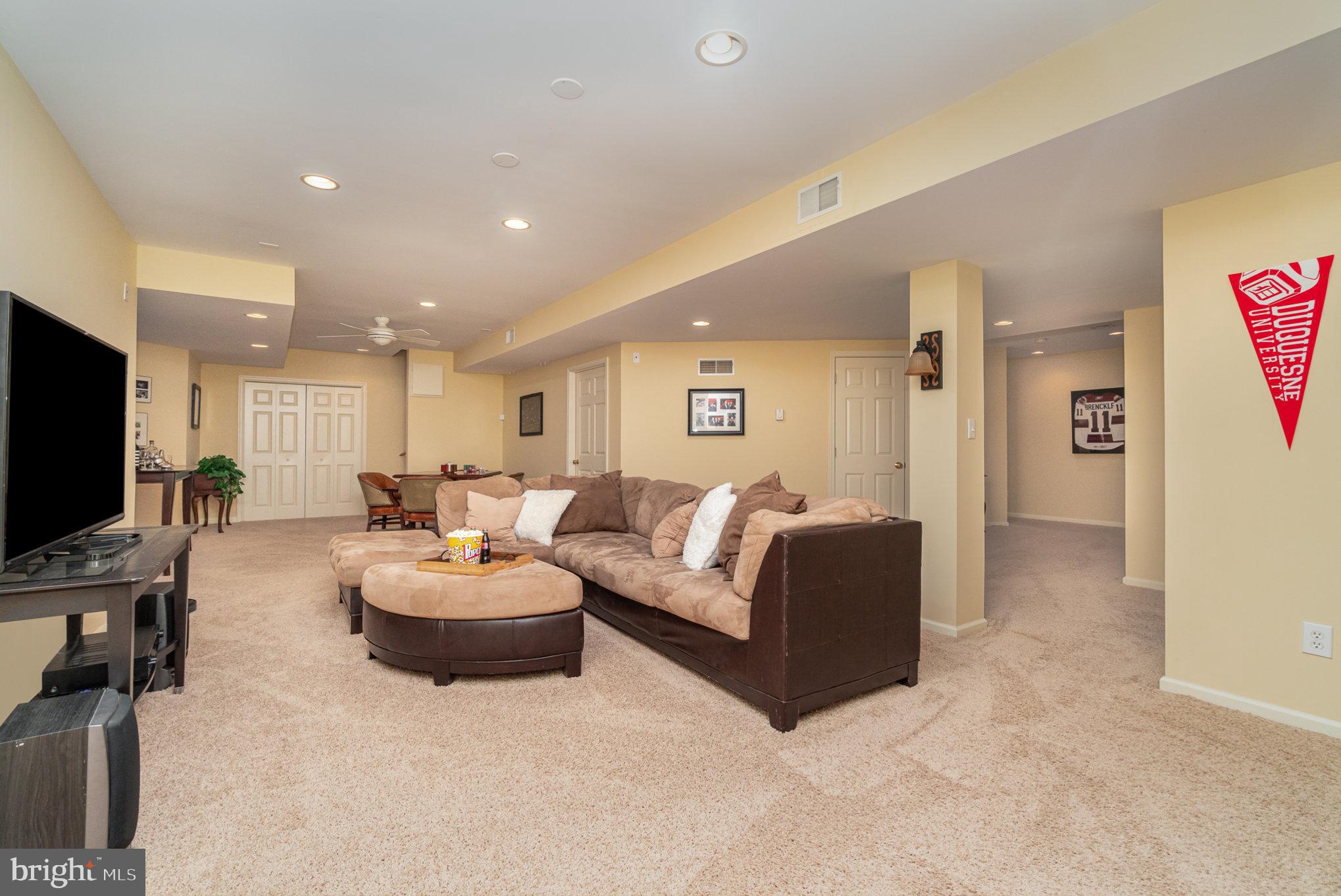 STONEY RUN - Residential