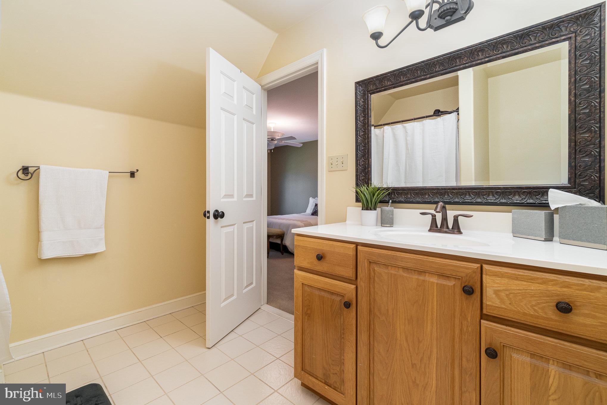 STONEY RUN - Residential