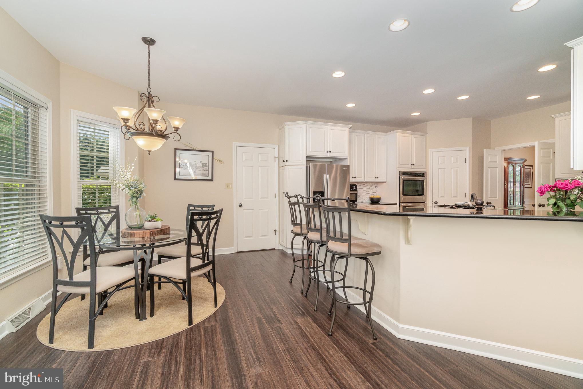 STONEY RUN - Residential