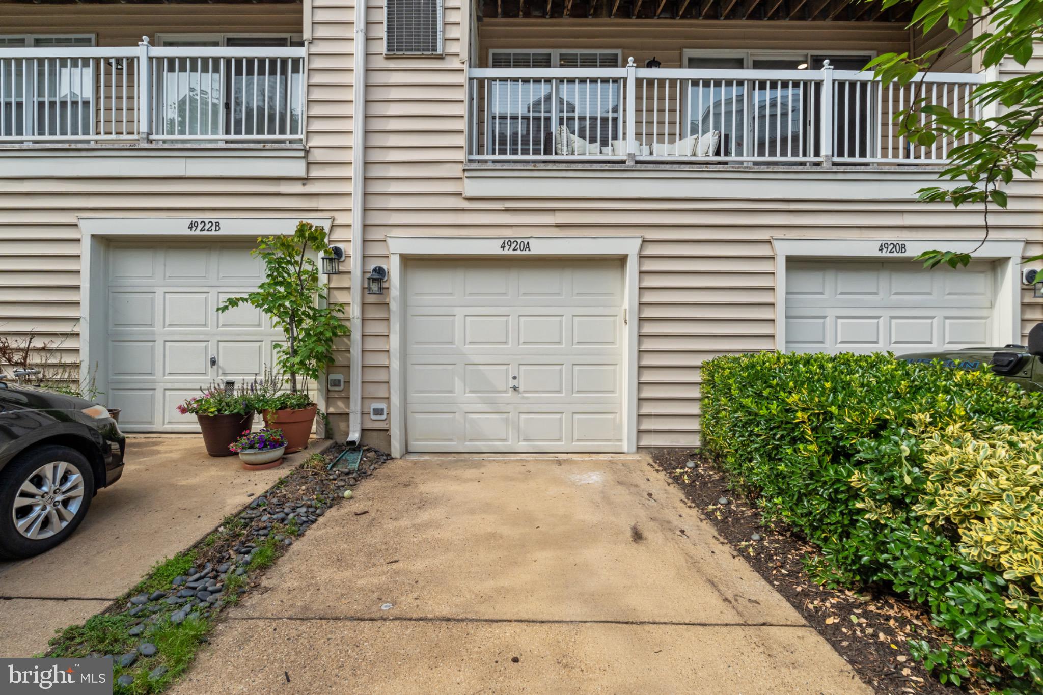 CAMERON STATION - Residential