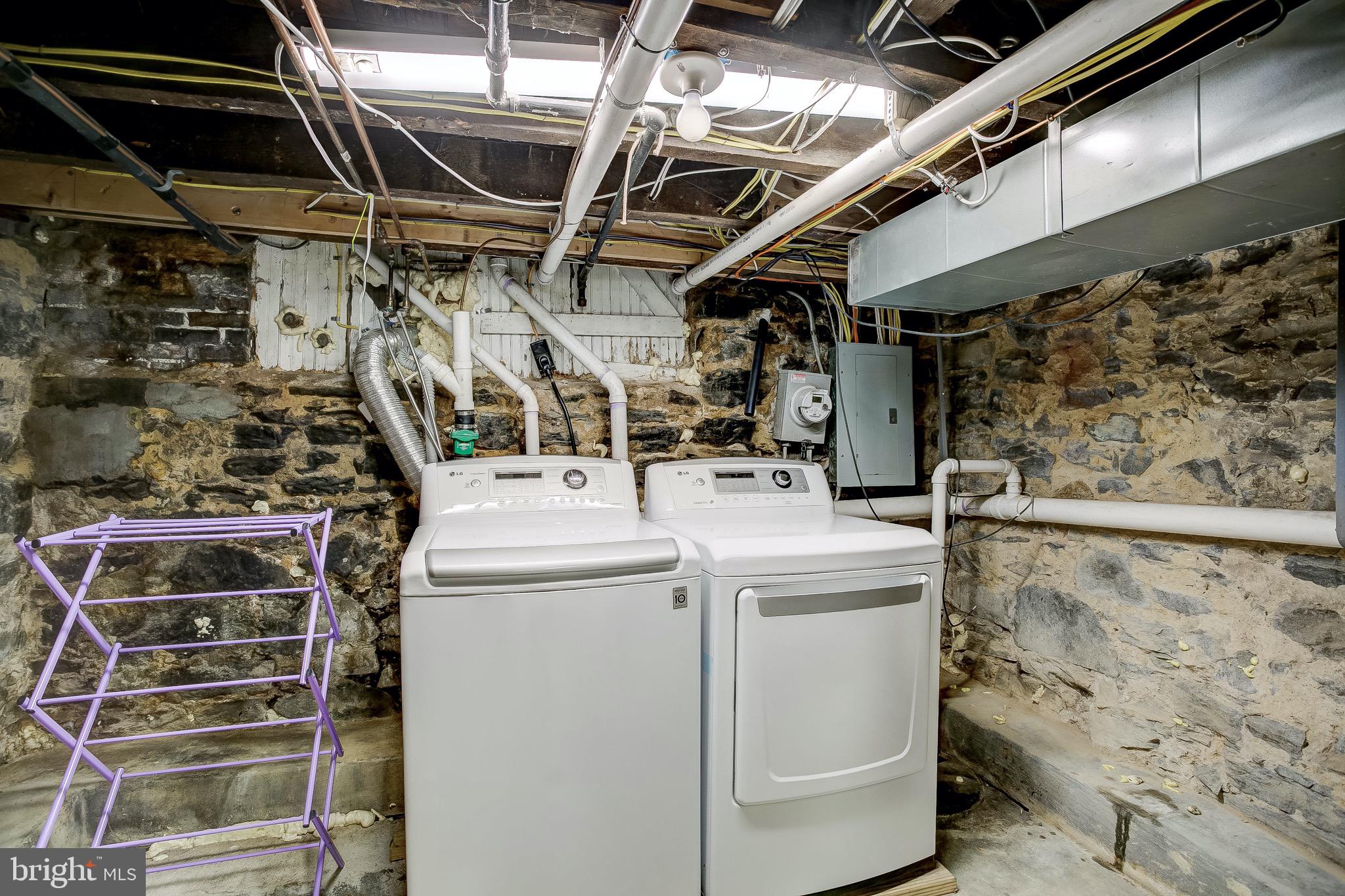 HAMPDEN HISTORIC DISTRICT - Residential