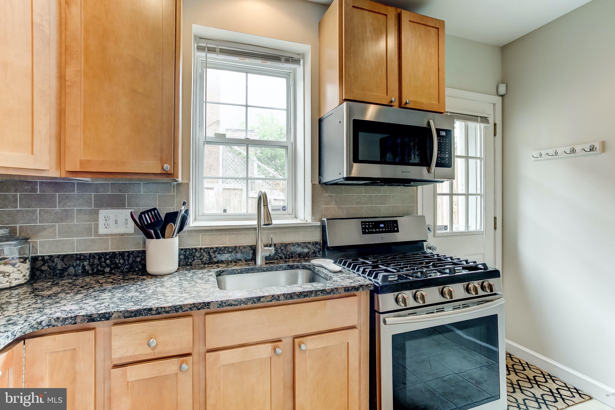 HAMPDEN HISTORIC DISTRICT - Residential