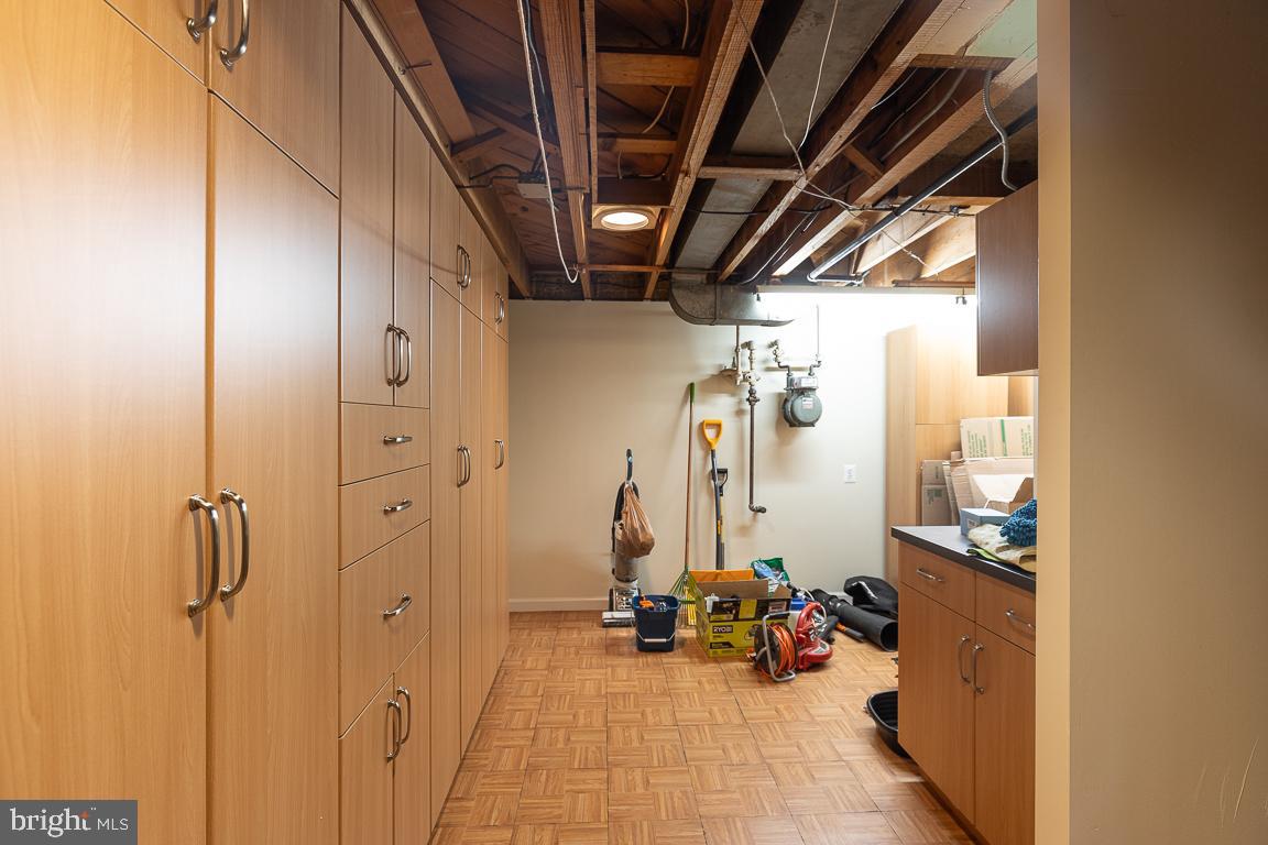 FRANKLIN KNOLLS - Residential Lease