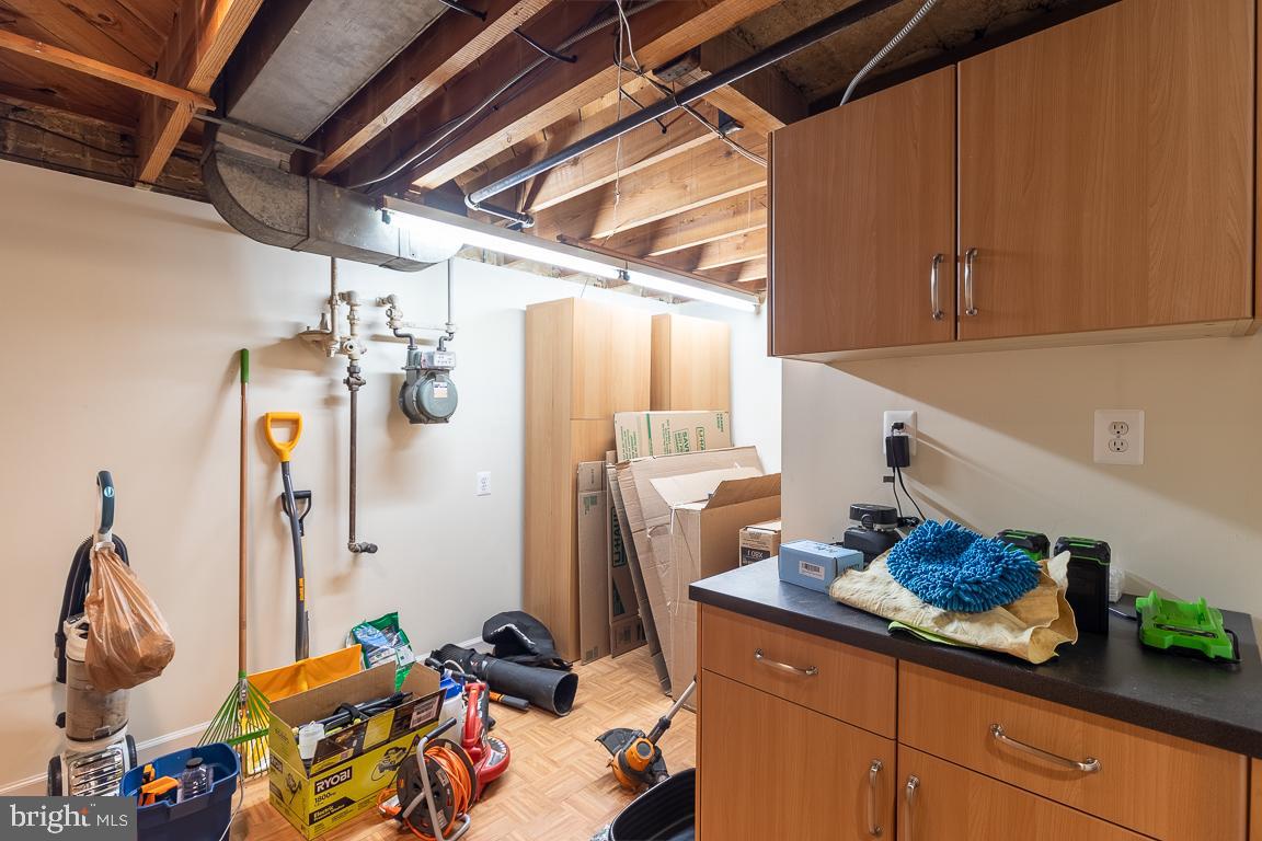 FRANKLIN KNOLLS - Residential Lease