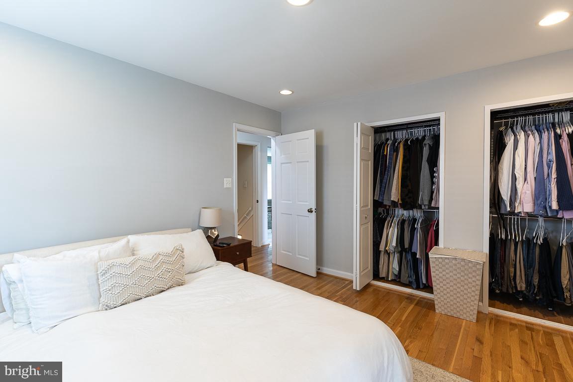 FRANKLIN KNOLLS - Residential Lease