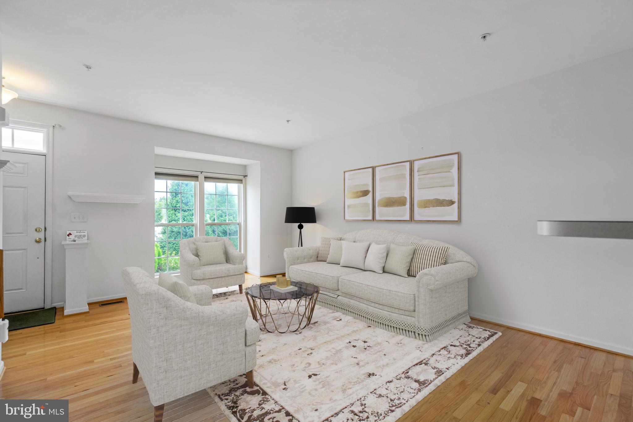 WOODS OF BAYVIEW - Residential