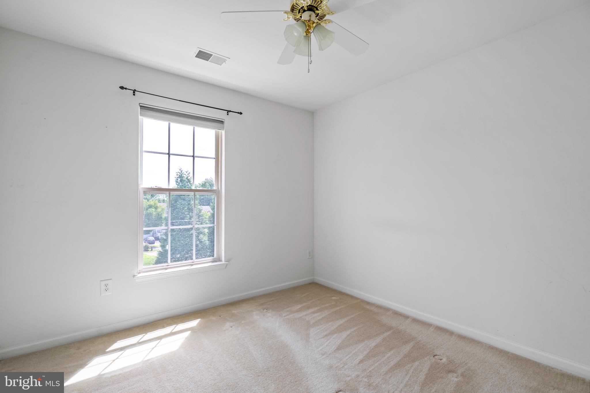 WOODS OF BAYVIEW - Residential