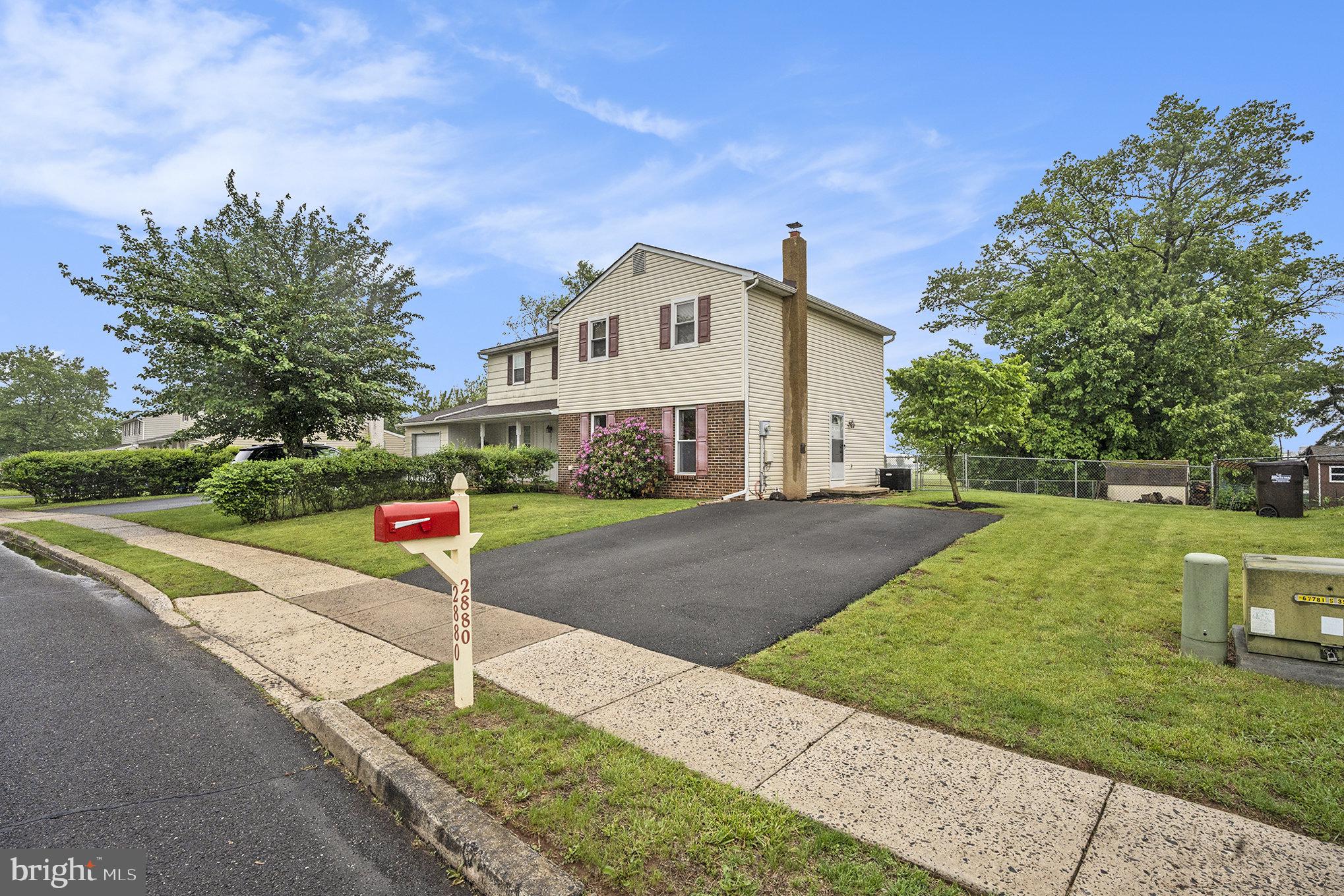 2880 WASHINGTON LANE