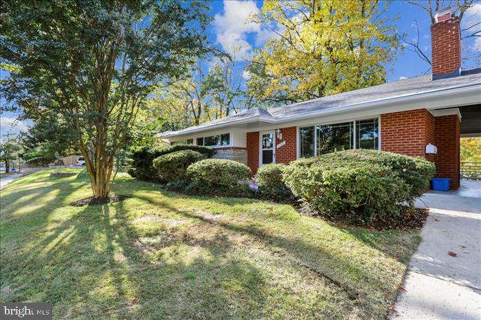 CRESTHAVEN - Residential