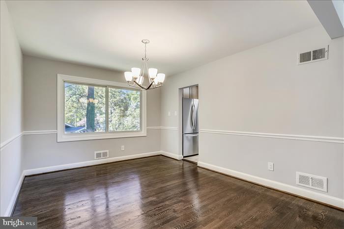 CRESTHAVEN - Residential