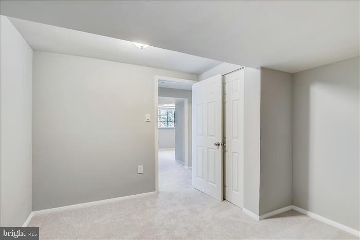 CRESTHAVEN - Residential