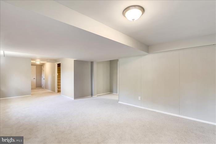 CRESTHAVEN - Residential