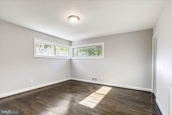 CRESTHAVEN - Residential